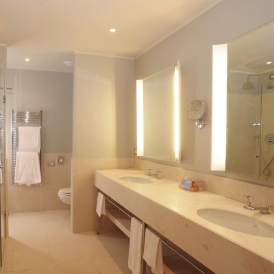 Nh Linate Hotel 4*
